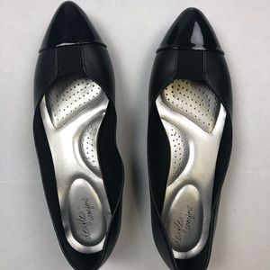 Vinyl Pointed toe dress flats -NWOT